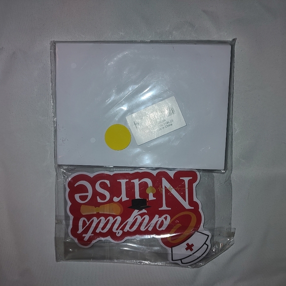 Invitations say "Congrats Nurse" 25 pack includes envelopes NWT Graduation - Picture 5 of 7